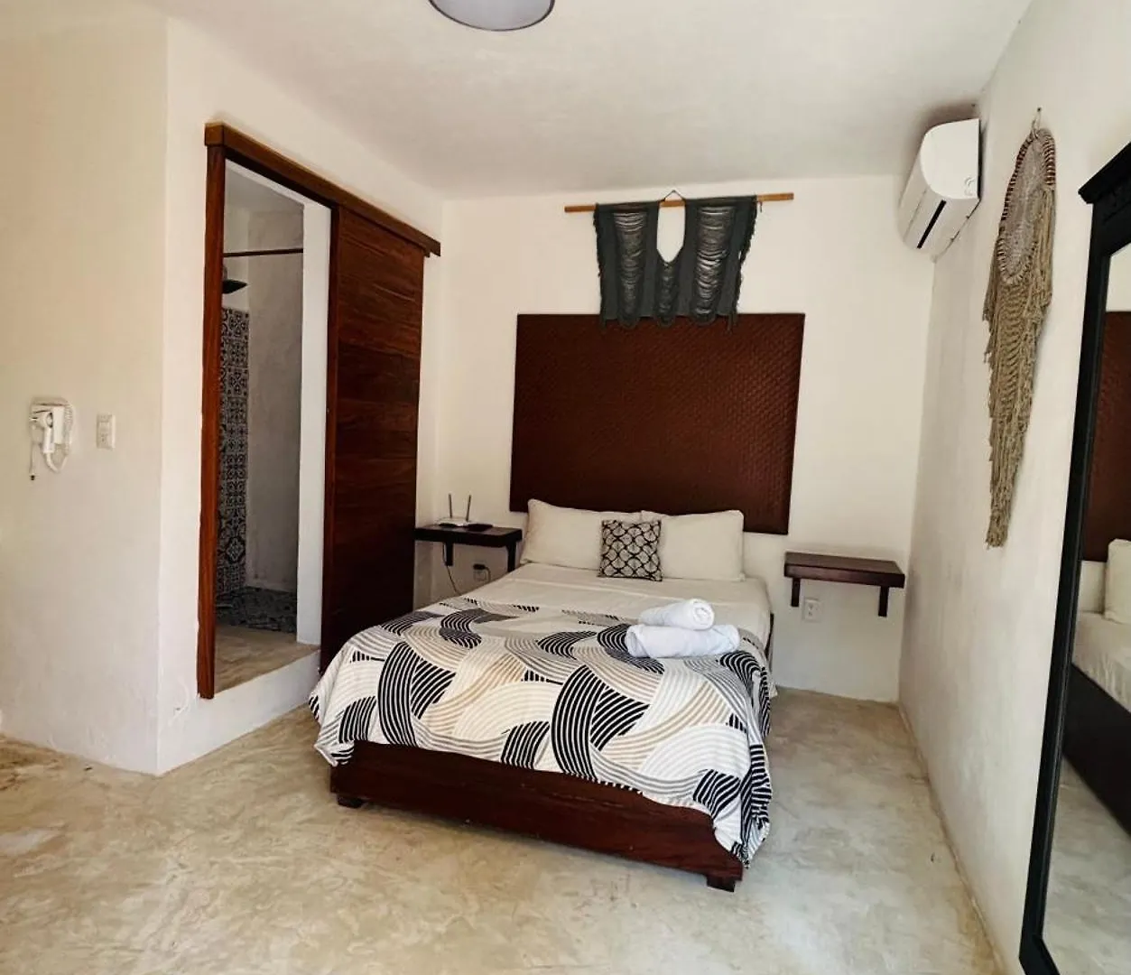 Mayan Mittoz Isla Holbox