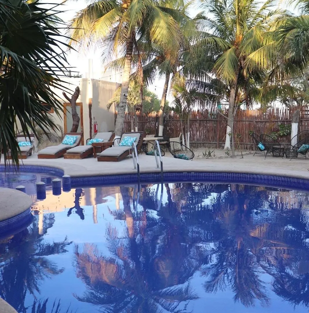 Mayan Mittoz Holbox